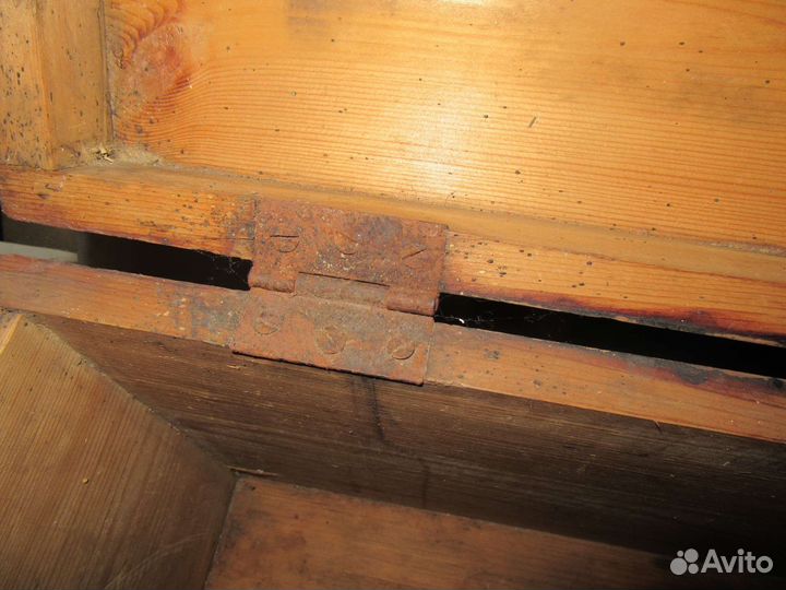 Сундук (ящик) деревянный старинный