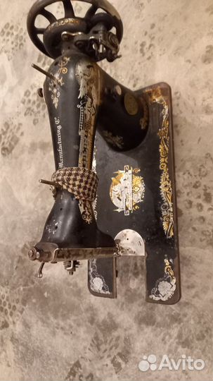 Швейная машинка зингер ножная