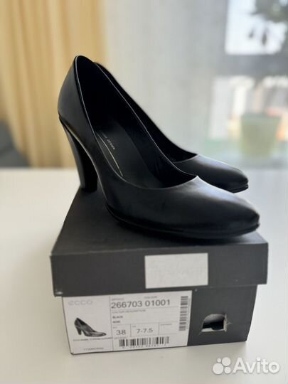 Туфли Ecco 37 (стелька 24 см)