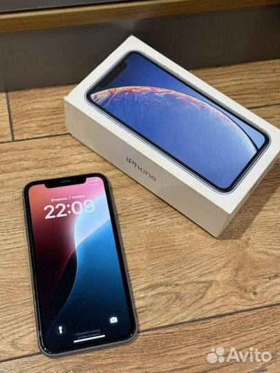 iPhone Xr, 64 ГБ