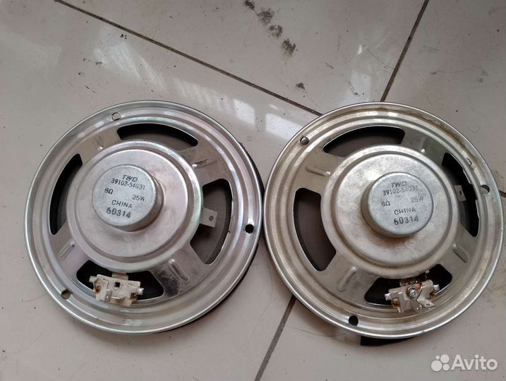 Колонки от сузуки лиана