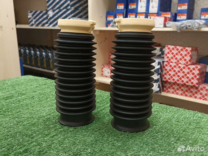 Пыльник перед амортизатора Volvo XC90 I (02-14г)