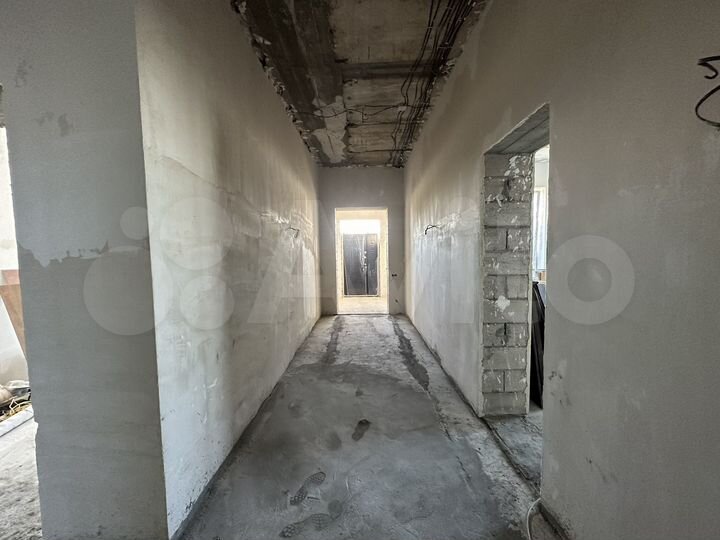 Дом 196 м² на участке 12 сот.