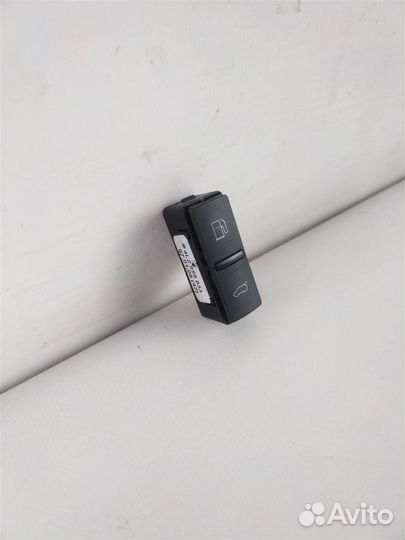 Кнопка открывания багажника ауди Q7 2005