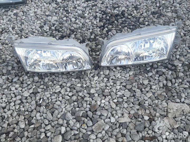 Фара Хендай Н1 Старекс 1997-2004 год