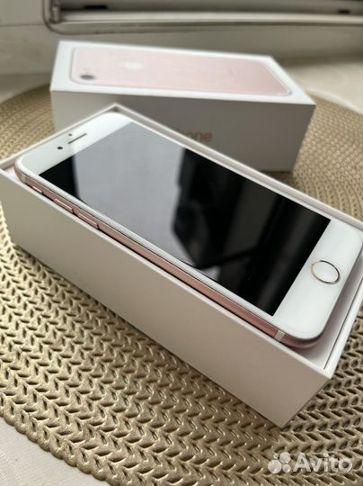 iPhone 7, 32 ГБ