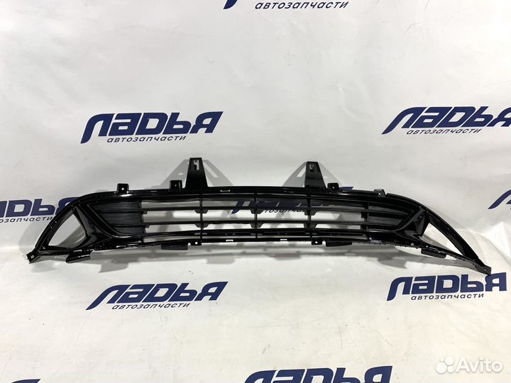 Решетка бампера KIA optima 18-20 наружняя (окантов