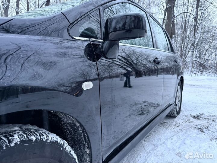 Nissan Tiida 1.6 AT, 2012, 200 000 км