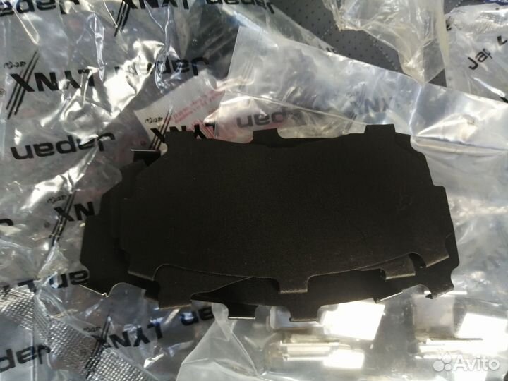 Колодки тормозные передние Мазда CX-5