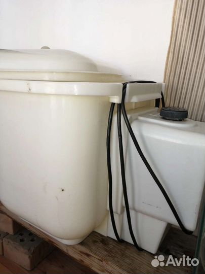 Машинка малютка