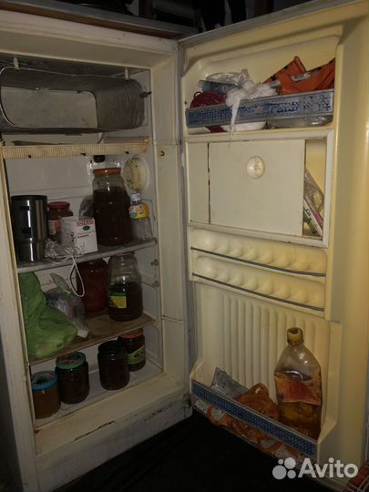 Продаю холадильник свияга
