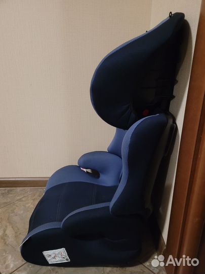 Автомобильное кресло Babyton (группа 3)