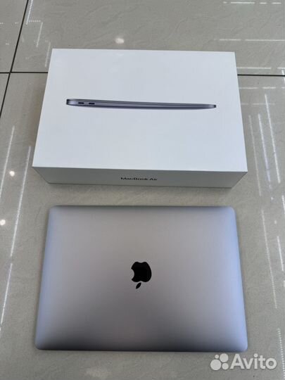 Macbook air 13 2020 intel core i3 как новый