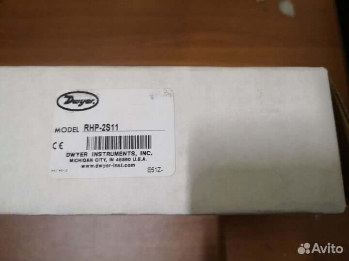 Датчик температуры и влажности Dwyer RHP-2S11