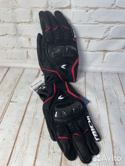 Мотоперчатки