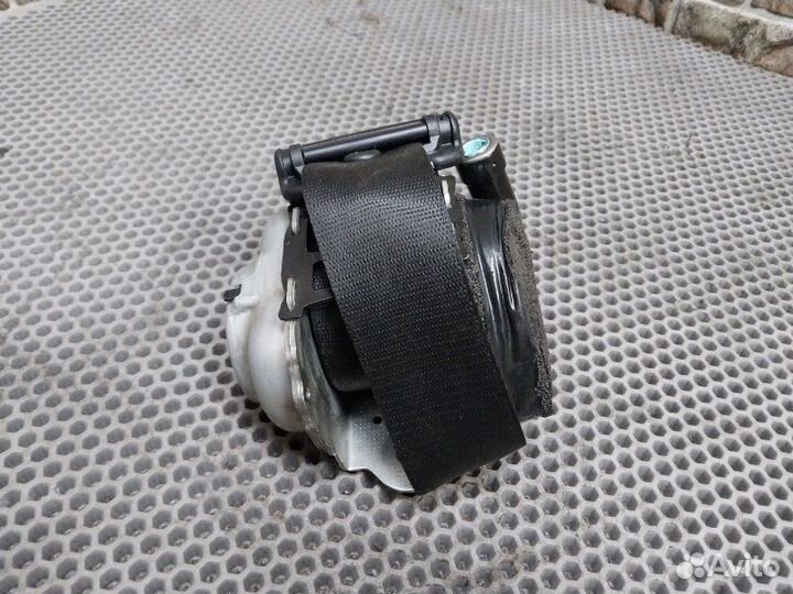 Ремень безопасности задний правый Mercedes-Benz