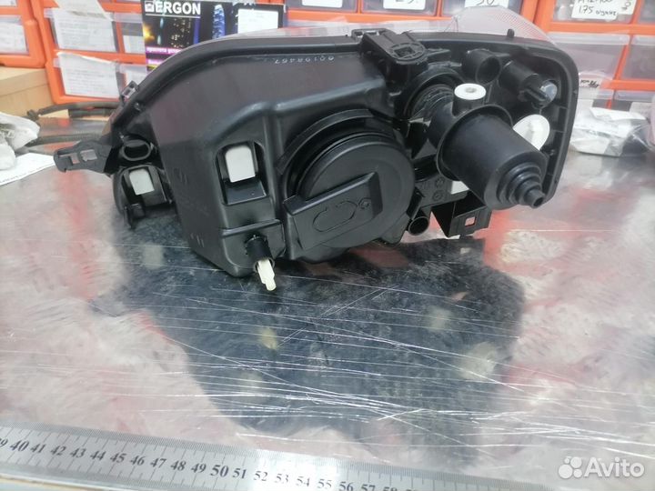 Фара передняя правая Renault Logan Рено Логан