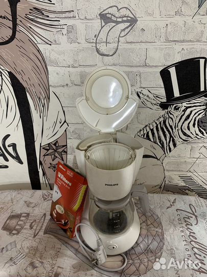 Продам кофеварка капельная Philips HD7461, белый