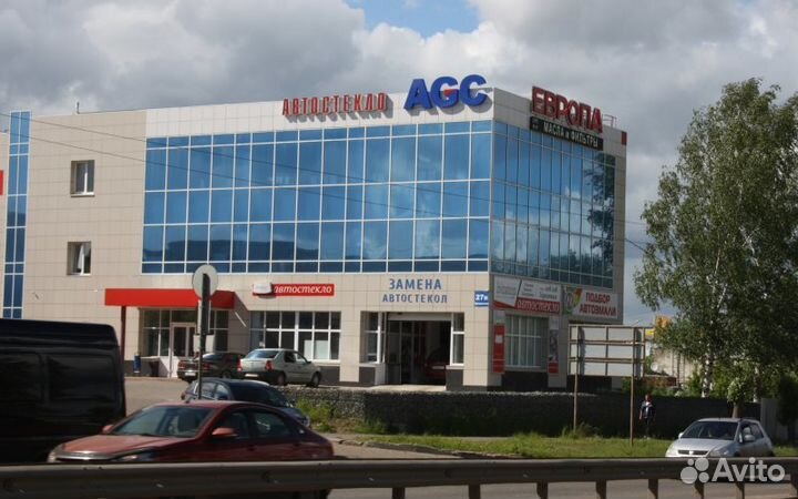 Стекло Форд Фокус 2 с 2004г