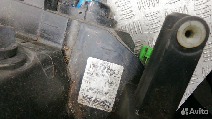 Фара Ford Transit (2006-2014)