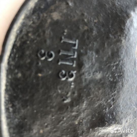 Барельеф Ленин