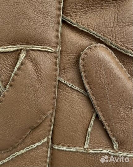 Варежки UGG