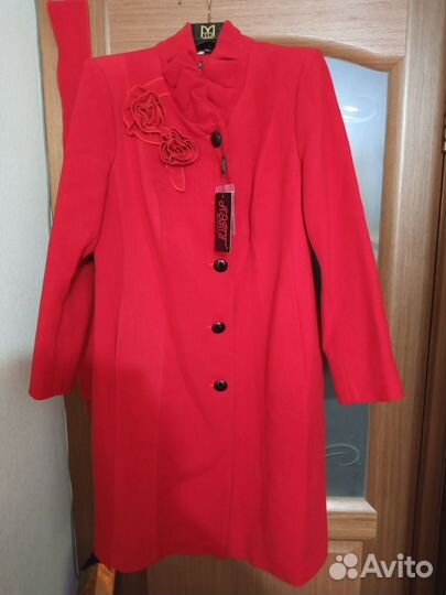Пальто р. 54-56