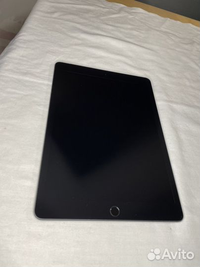 iPad 9.7