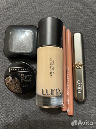 Набор косметики пакетом