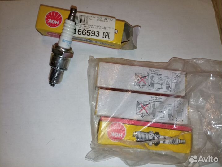 Свечи зажигания BPR6ES-11 NGK ваз 8кл