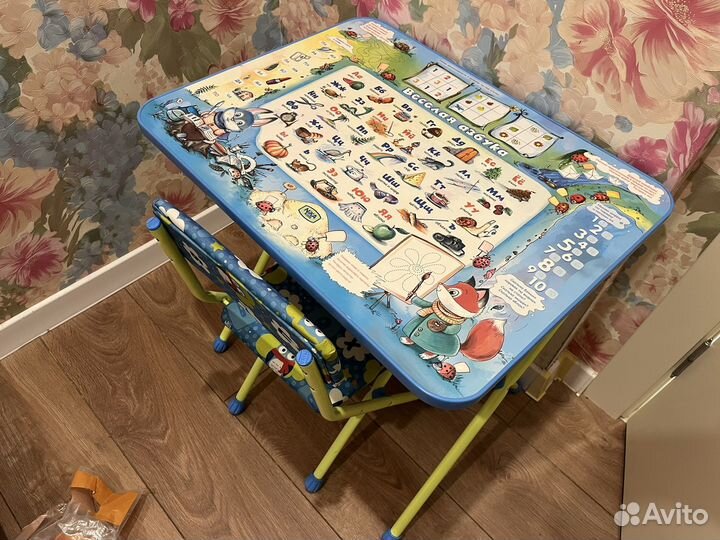 Детская мебель стол и стул