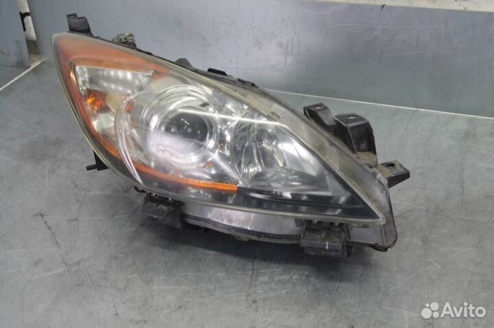 Фара правая Mazda 3 (BL) 2009-2013
