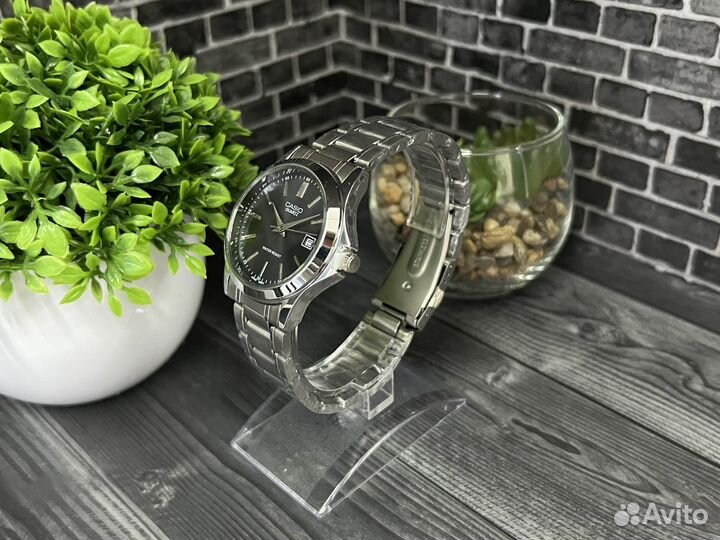Часы Casio quartz