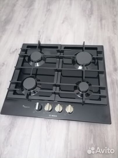 Газовая варочная панель Bosch новая черный