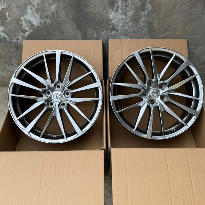 Литые диски KoKo Kuture Intake 7.5×R18 5×114.3