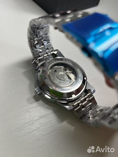Часы мужские механические