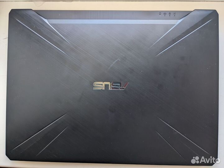 Ноутбук Asus TUF Gaming FX505DU
