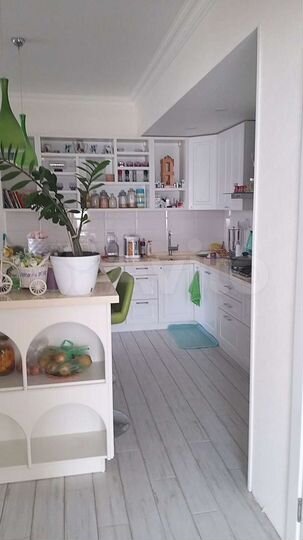 5-к. квартира, 155 м², 3/13 эт.