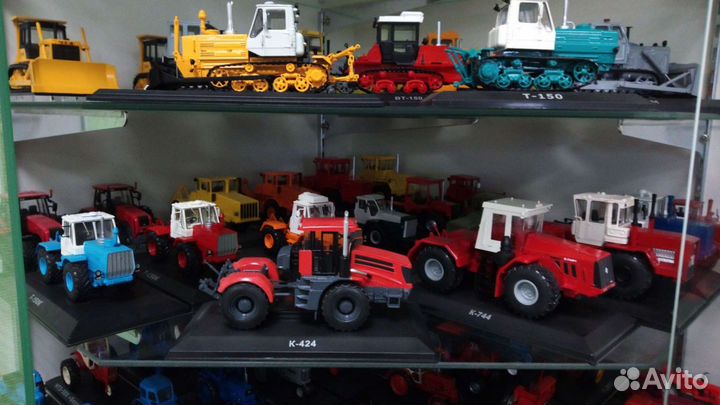 Модели тракторов 1:43
