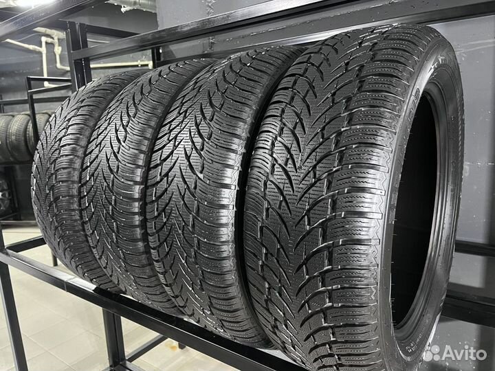 Nokian Tyres WR SUV 4 235/55 R19 105V