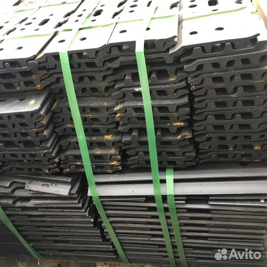 Башмак экскаватора Volvo 2053495