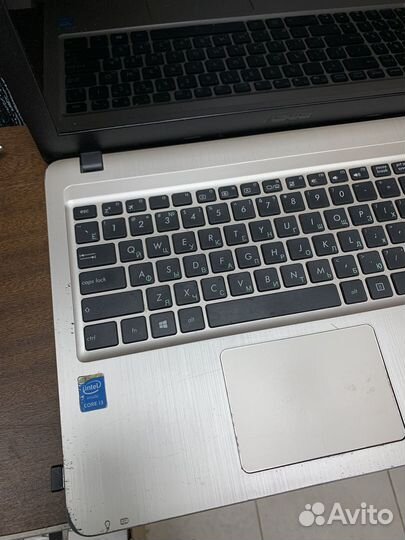 Ноутбук asus X540L