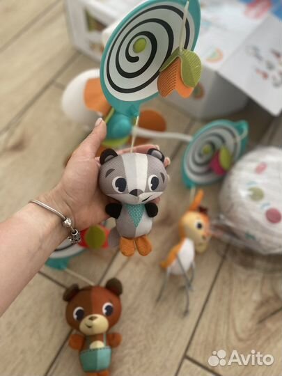 Мобиль на кроватку tiny love