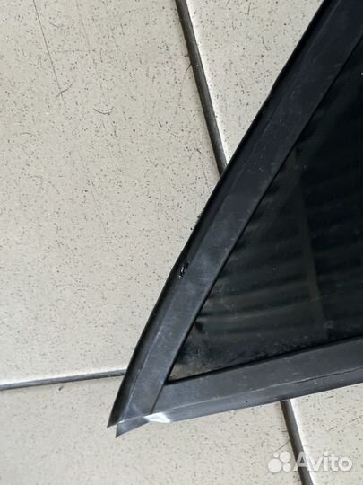 Форточка левая/правая Форд Фокус 3 Focus 3