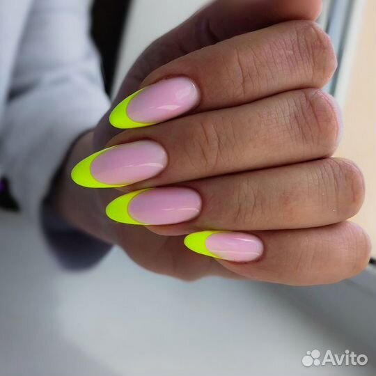 Модель на Наращивание ногтей