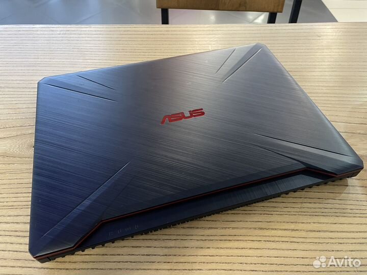 Asus Tuf Gaming /Ryzen 5 3550U/Rx560