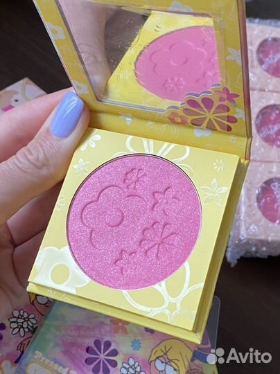 Румяна Colourpop