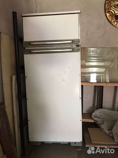 Холодильник бу
