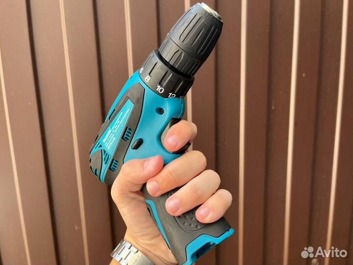 Шуруповерт makita 12v