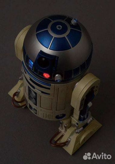 Фигурка R2D2 от Medicom/Sideshow 1/6 Звук Свет